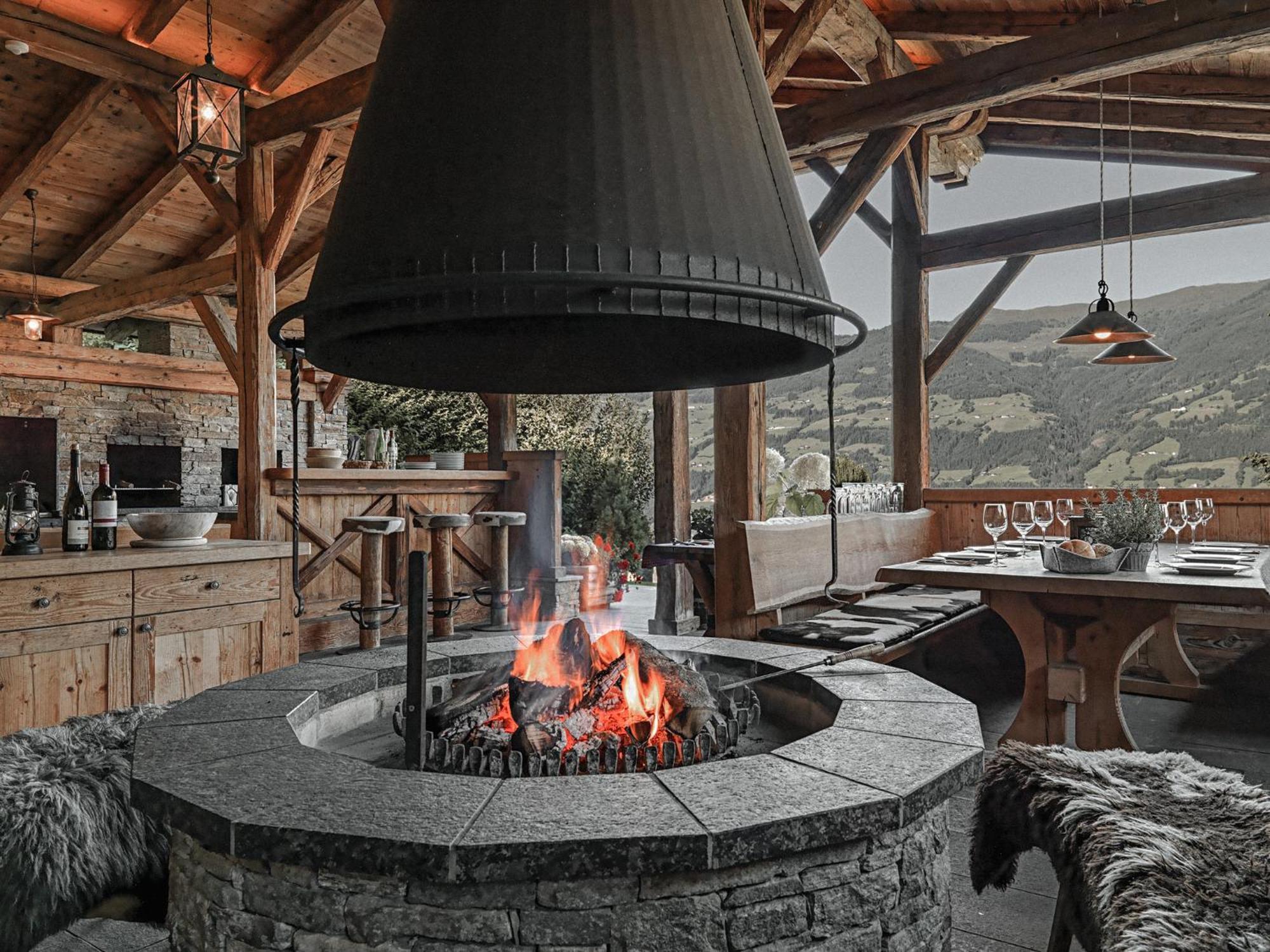 Aster Boutique Hotel & Chalets Fuegenberg Exterior foto